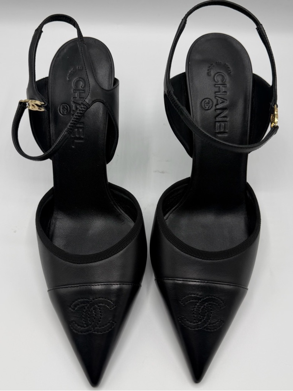 NEW CHANEL 26P Black Lambskin Leather CC Logo Pointed Toe Slingback Heels EU 41